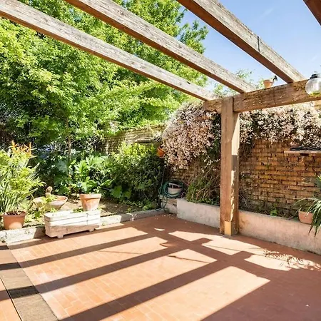 Massy & Alex House Intero